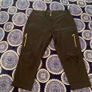 White House Black Market Capri pants